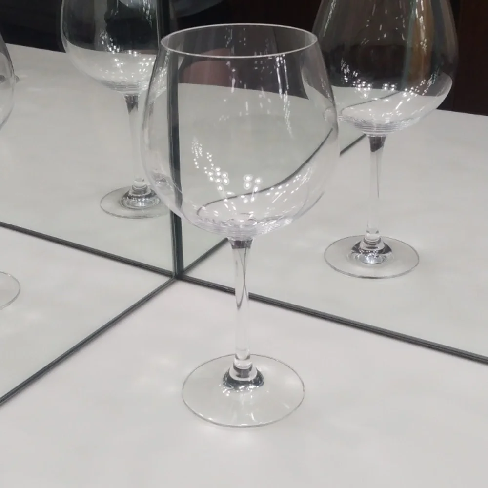 (4) SCHOTT ZWIESEL LG BURGUNDY 28 OZ GLASSES NEW